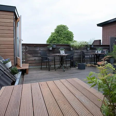 De Vier Seizoenen Nocleg ze śniadaniem 4*