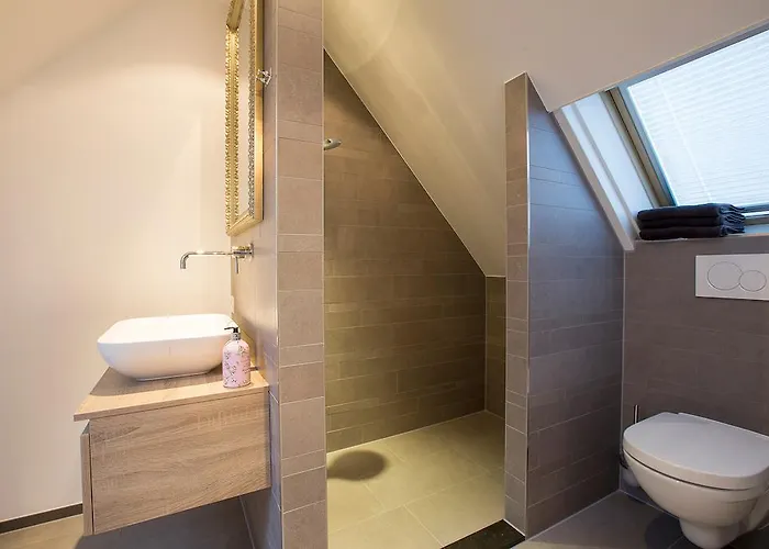 Bed & Breakfast De Vier Seizoenen لِسِه