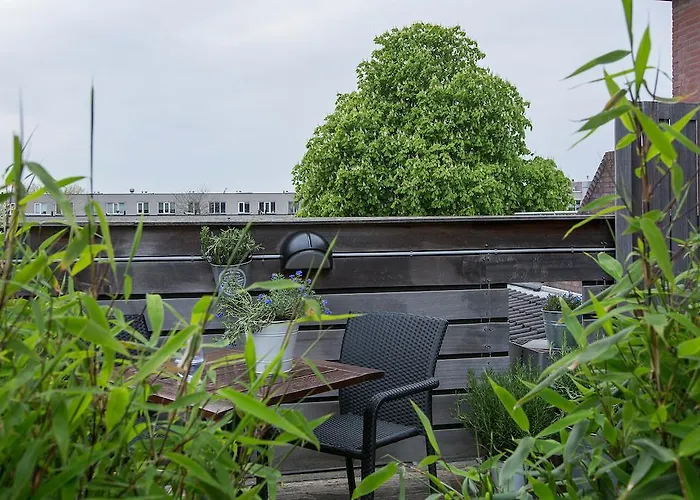 De Vier Seizoenen Oda ve Kahvaltı Lisse